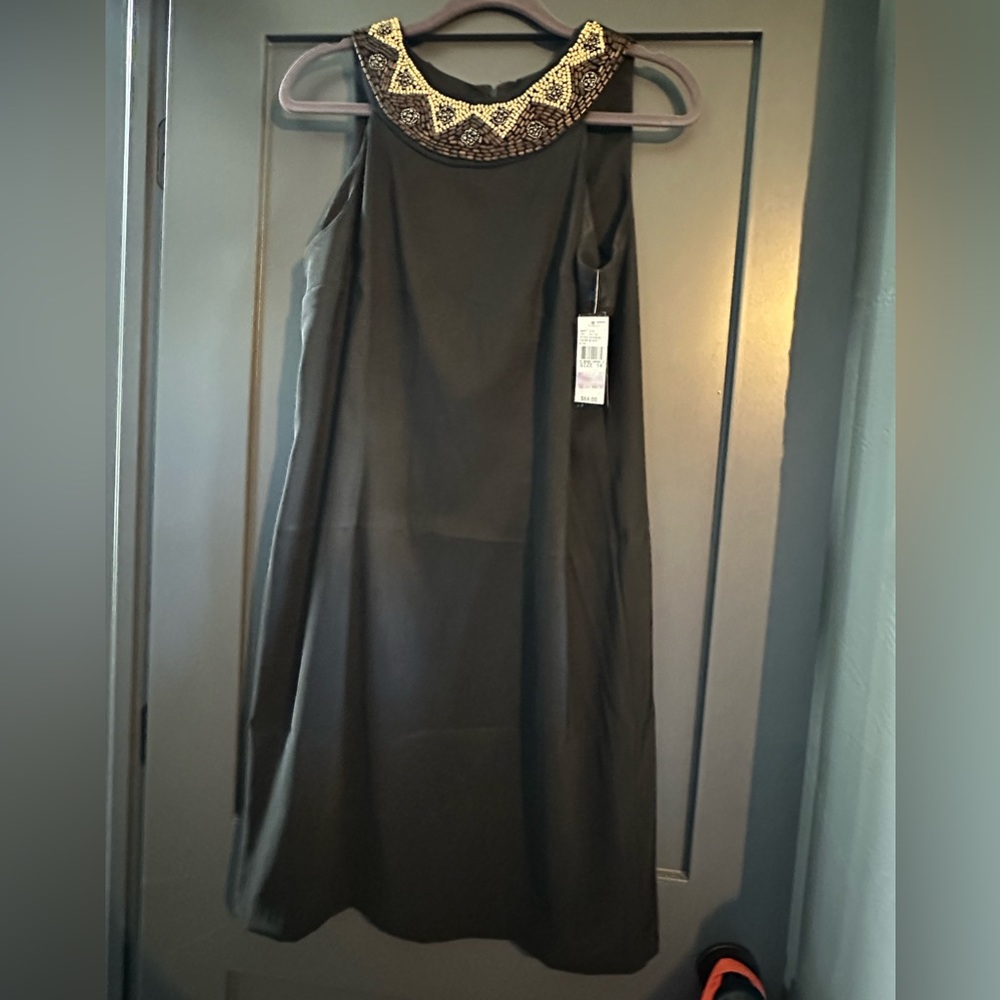 Cute Gray dress with beaded collar